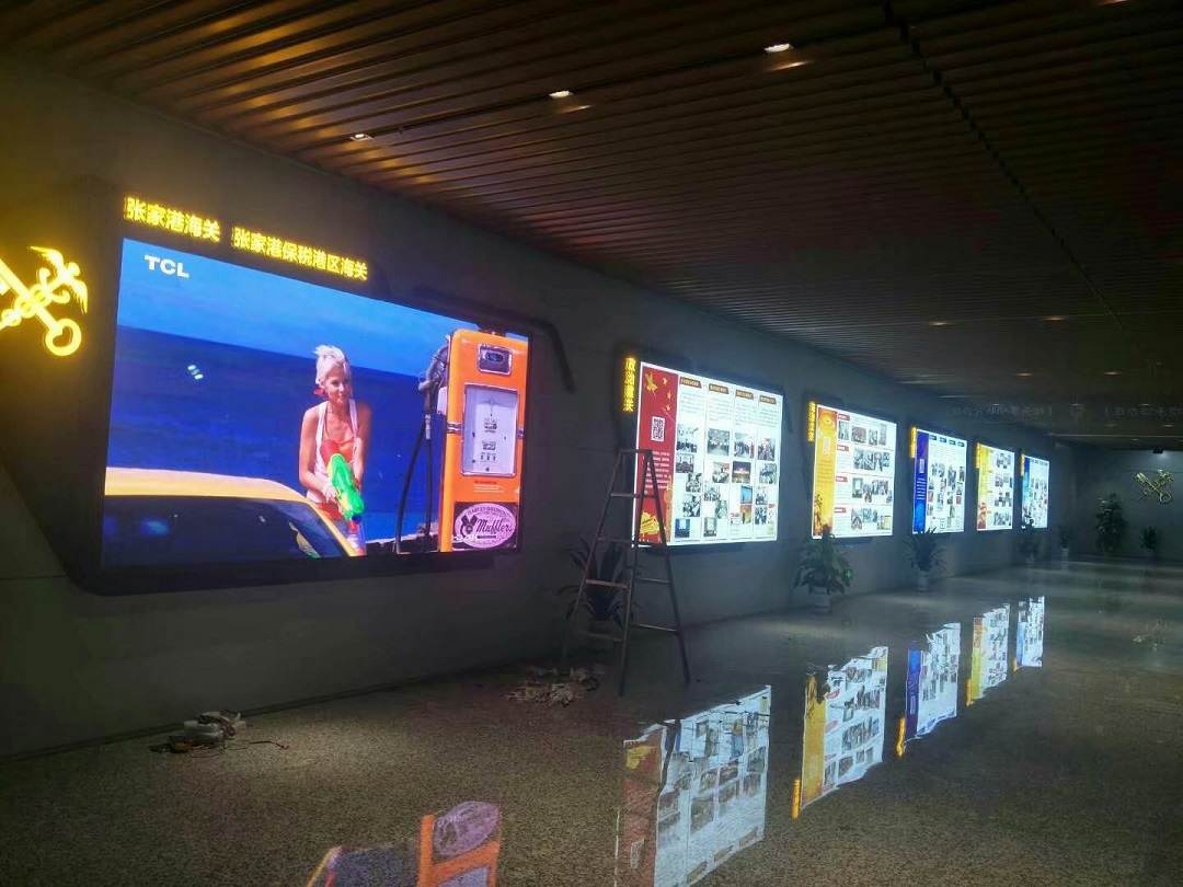 張家港海關新辦公樓6塊P2.5顯示屏完美點亮！