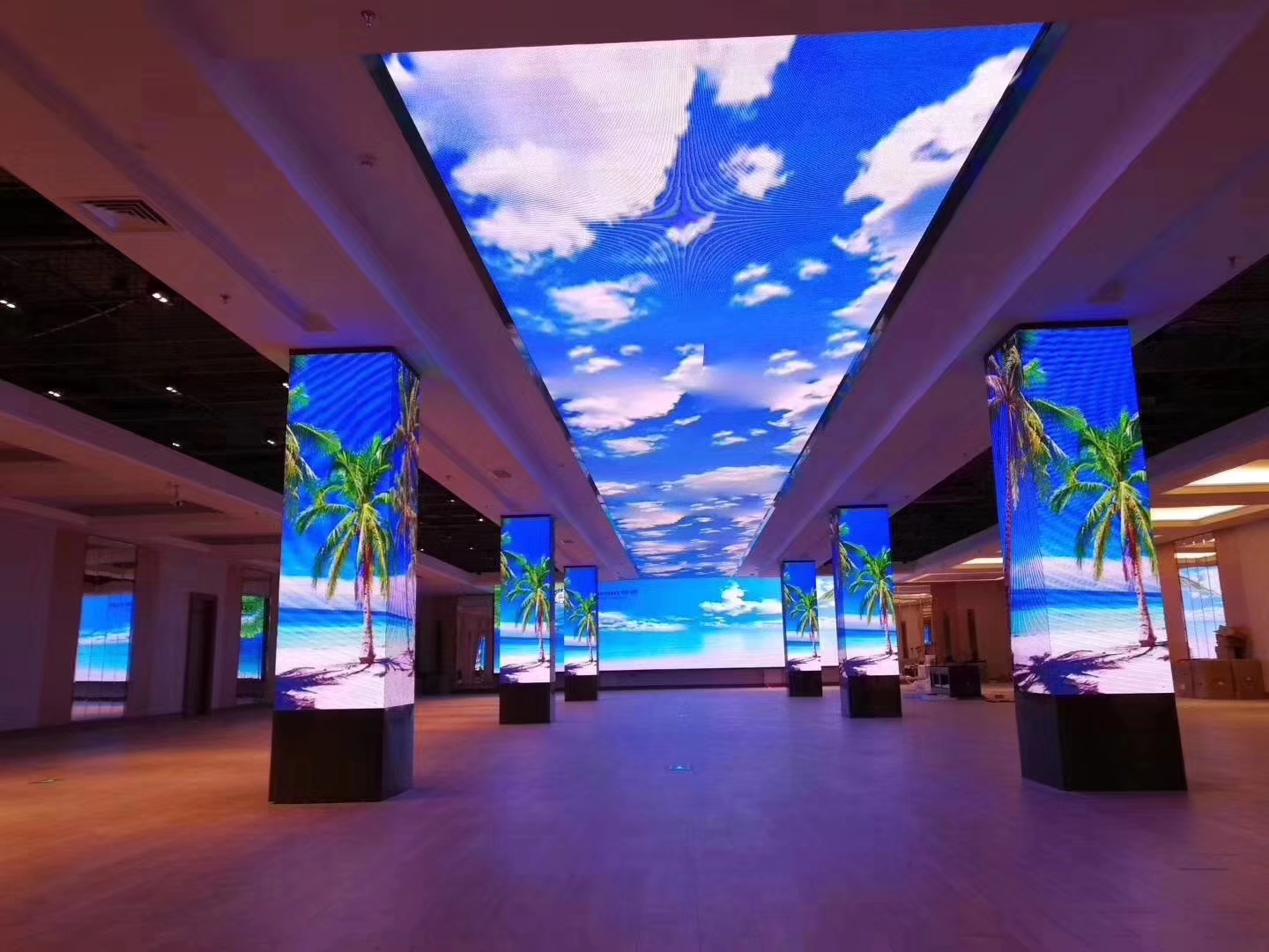 LED<a href=http://www.sxlxth.cn/quancai/ target=_blank class=infotextkey>全彩顯示屏</a>