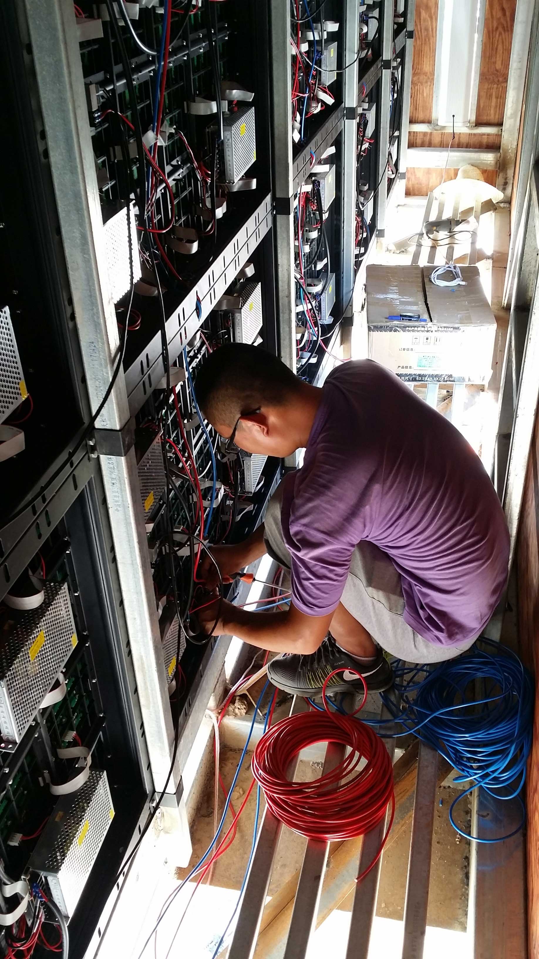 戶外LED<a href=http://www.sxlxth.cn/quancai/ target=_blank class=infotextkey>全彩顯示屏</a>箱體